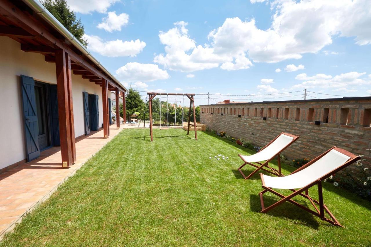 Veranda Виллань Экстерьер фото